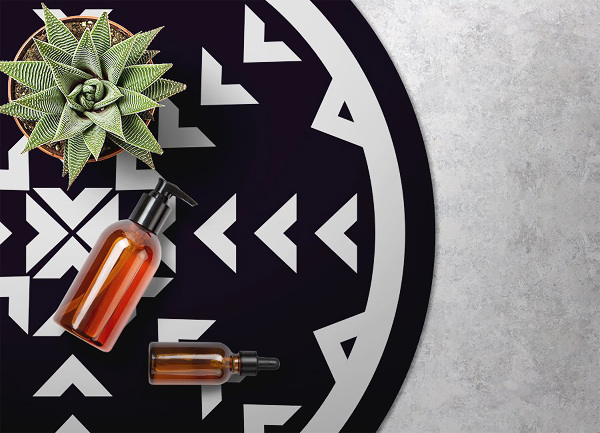 Módní kulatý vinylový koberec Geometrické šípy