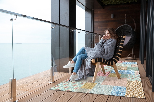 Krásný venkovní koberec Patchwork různých kusů