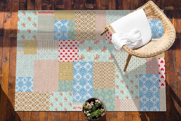 Krásný venkovní koberec Patchwork různých kusů