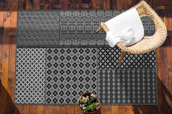 Venkovní koberec na terasu Aztec style