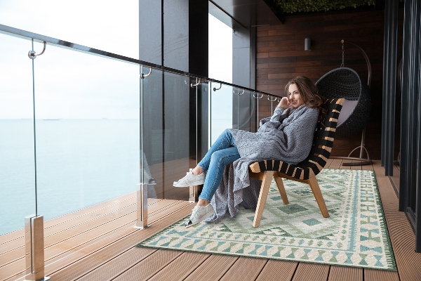 Moderní koberec na balkon Zelené diamanty
