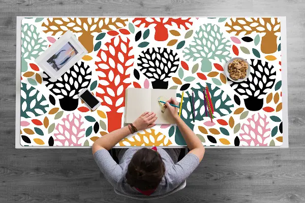 Velká ochranná podložka na stůl Doodle strom