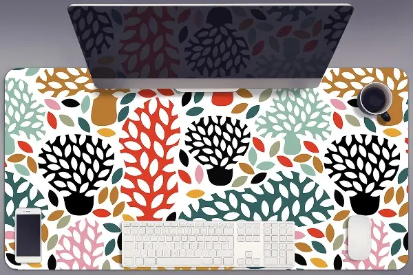 Velká ochranná podložka na stůl Doodle strom
