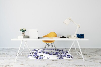 Podložka pod kancelářskou židli modré květy
