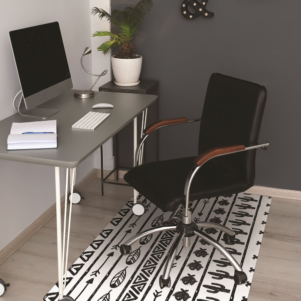 Podložka pod kancelářskou židli Boho black and white
