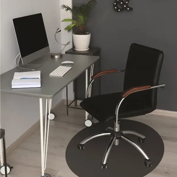 Podložka pod kolečkovou židli Černá barva