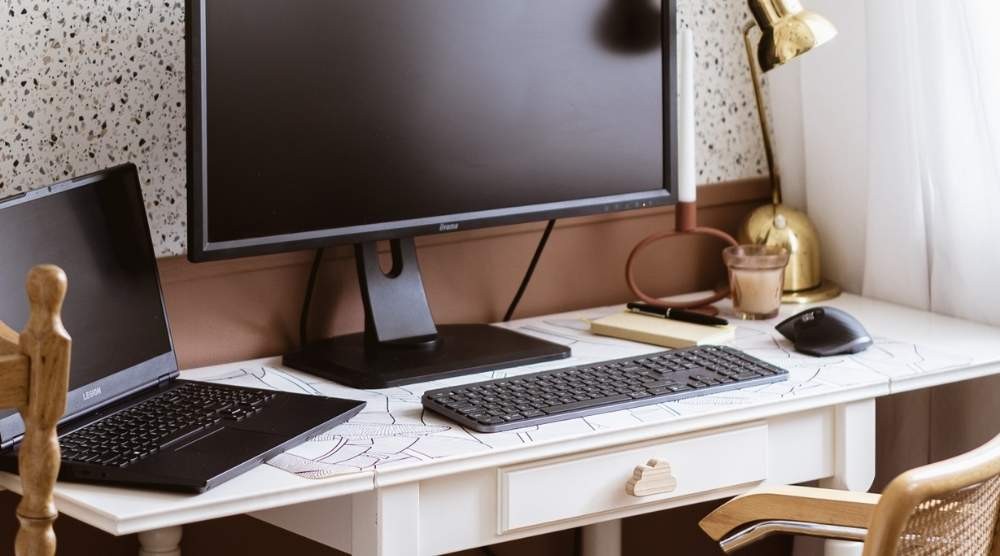 Domácí kancelář s charakterem - co zlepší komfort vaší práce?